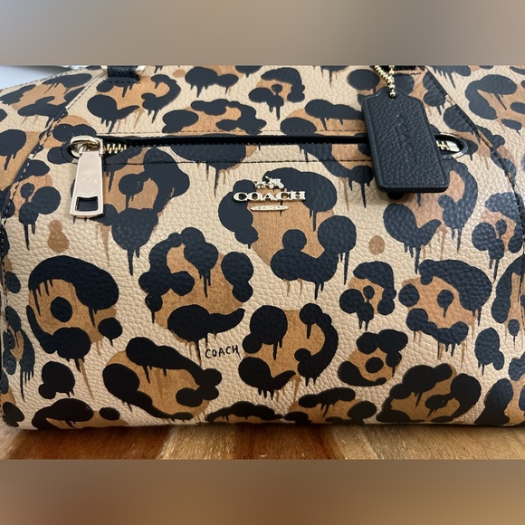 Coach Purse - Picture 3 of 12